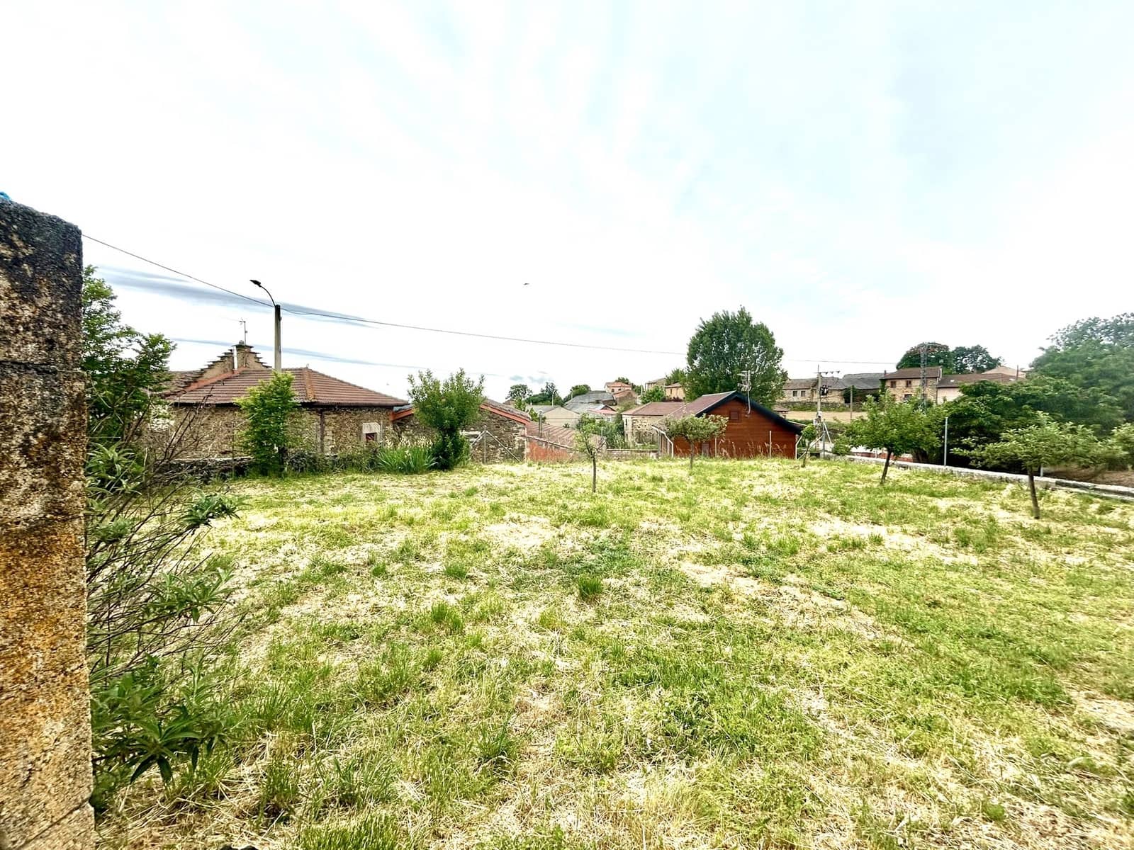 4 chambre Finca/Maison de Campagne à vendre à Riello avec garage - 86 000 € (Ref: 9997837)