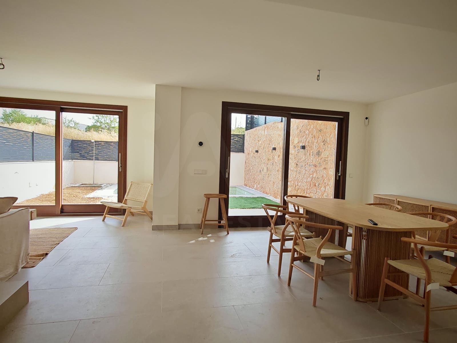 3 slaapkamer Huis te koop in Alaro met zwembad garage - € 975.000 (Ref: 9997988)