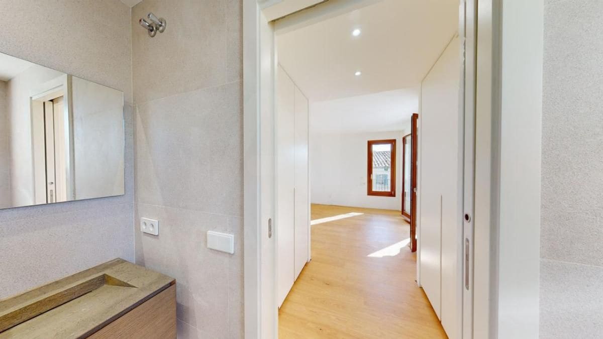 3 slaapkamer Huis te koop in Alaro met zwembad garage - € 975.000 (Ref: 9997988)
