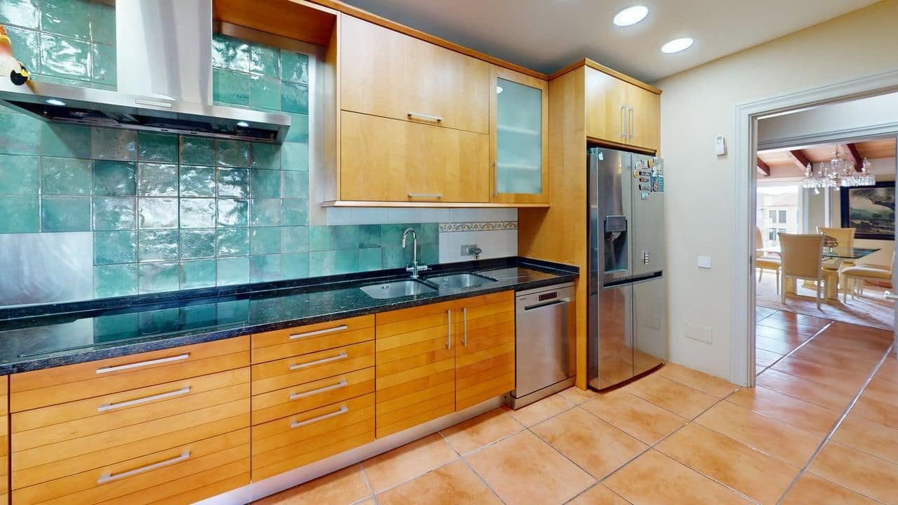 3 bedroom Apartment for sale in Montuiri - € 440,000 (Ref: 9997990)