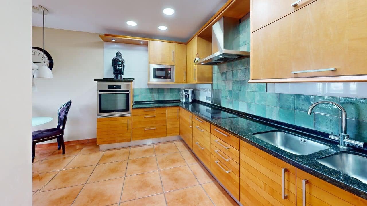 3 bedroom Apartment for sale in Montuiri - € 440,000 (Ref: 9997990)