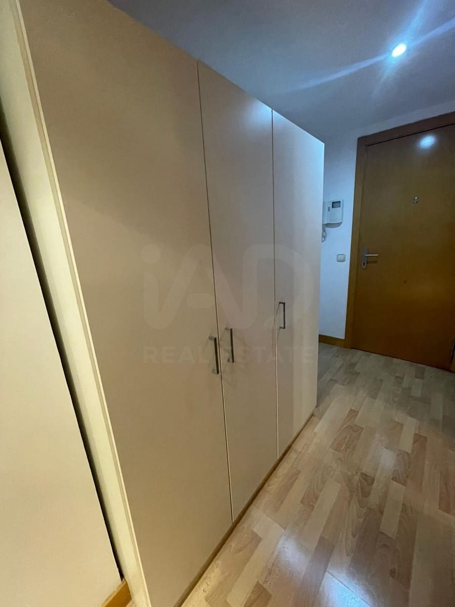 Studio na sprzedaż w Miasto Madryt z basenem garażem - 225 000 € (Ref: 9997991)