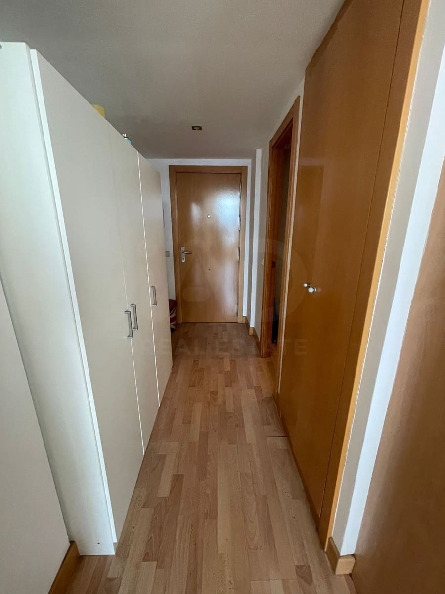 Studio na sprzedaż w Miasto Madryt z basenem garażem - 225 000 € (Ref: 9997991)