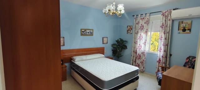 Apartamento de 3 habitaciones en Ecija en venta - 104.000 € (Ref: 9997992)