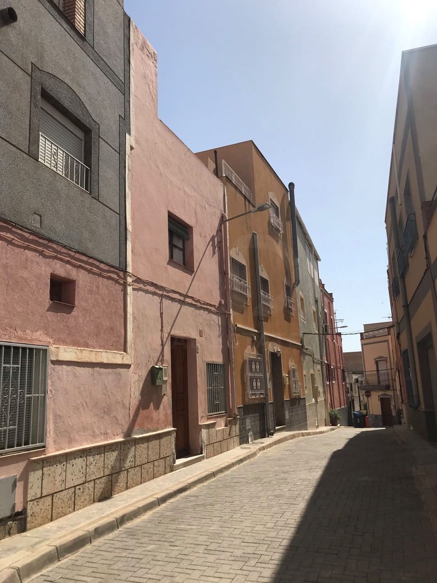 4 soverom Hus til salgs i Tabernas - € 125 000 (Ref: 9997994)