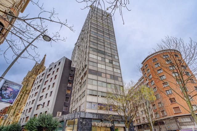 3 slaapkamer Commercieel te koop in Bilbao - € 135.000 (Ref: 9997998)