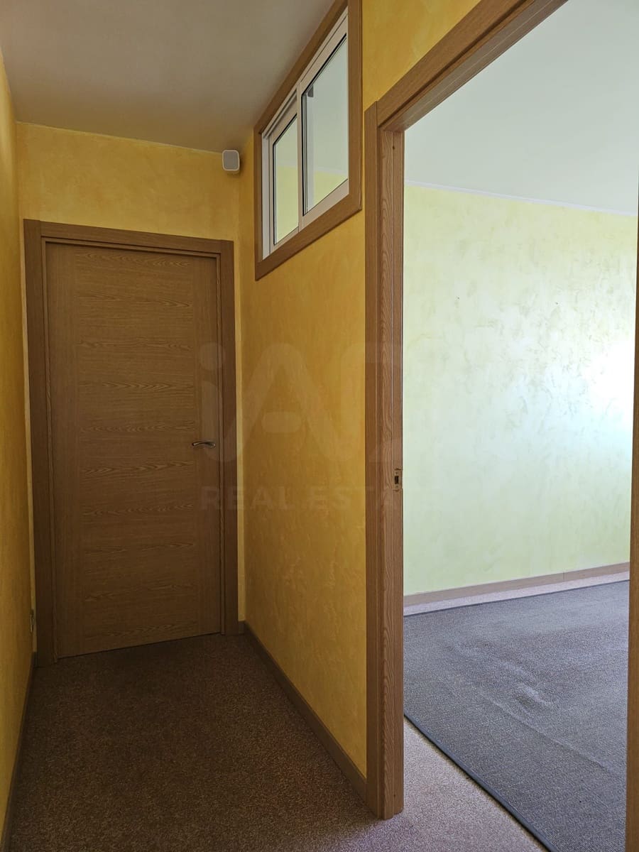 Commercieel te koop in Bilbao - € 50.000 (Ref: 9997999)