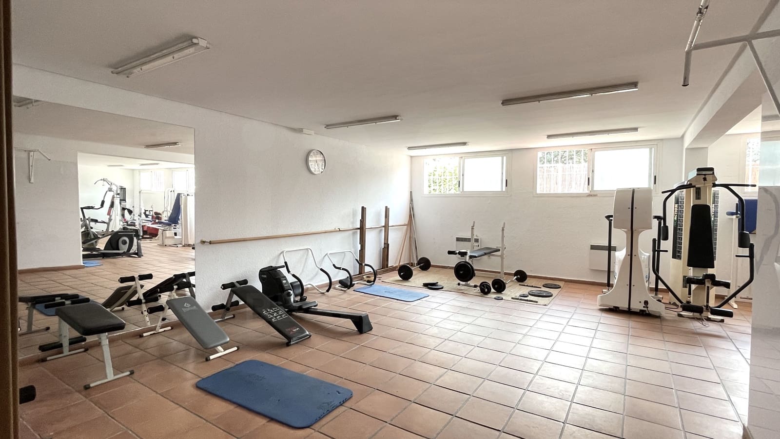 4 bedroom Terraced Villa for sale in Las Rozas de Madrid with garage - € 890,000 (Ref: 9998840)