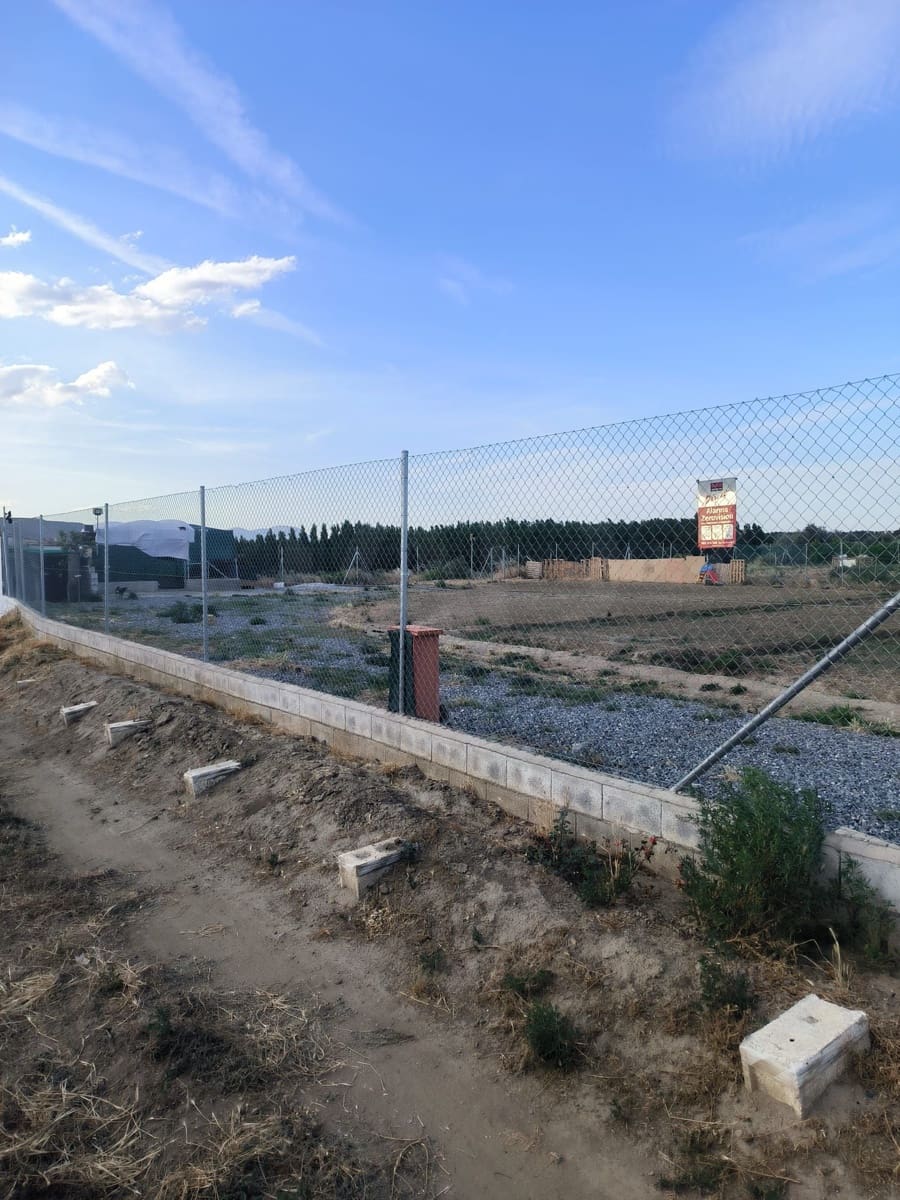 Terre non Aménagée à vendre à Cortes y Graena - 40 000 € (Ref: 9998842)