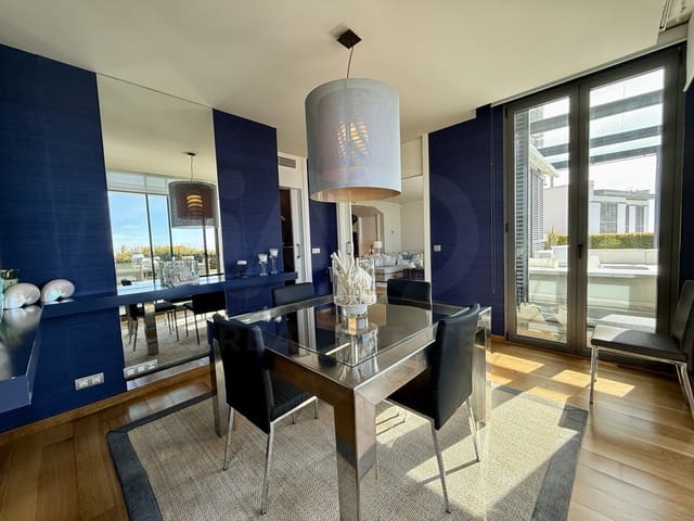 5 makuuhuone Huvila vuokrattavana paikassa Sant Vicenç de Montalt mukana uima-altaan 
autotalli - 5 800 € (Ref: 9998843)