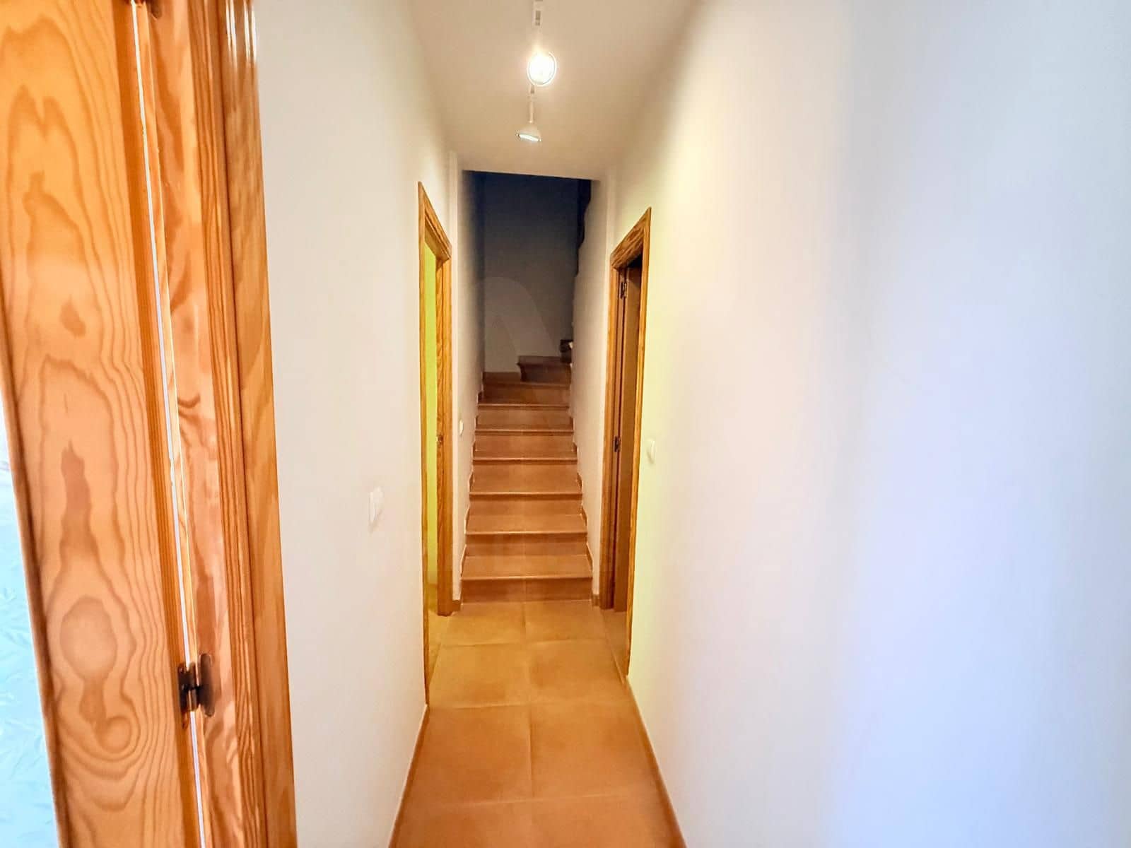 Adosado de 3 habitaciones en San Martín de Valdeiglesias en venta con garaje - 310.000 € (Ref: 9999429)