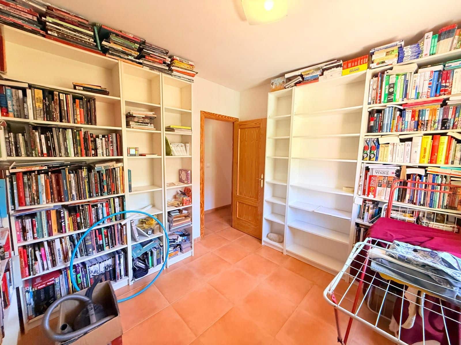 Adosado de 3 habitaciones en San Martín de Valdeiglesias en venta con garaje - 310.000 € (Ref: 9999429)