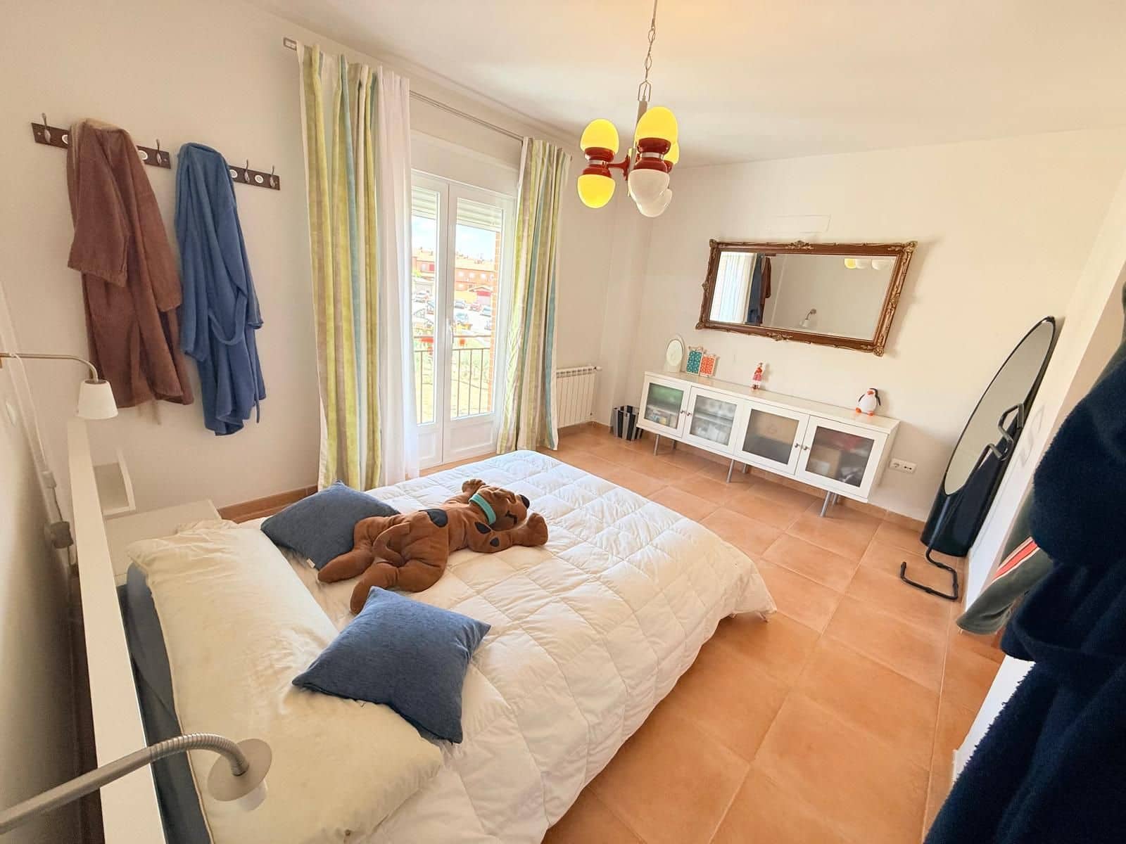 Adosado de 3 habitaciones en San Martín de Valdeiglesias en venta con garaje - 310.000 € (Ref: 9999429)
