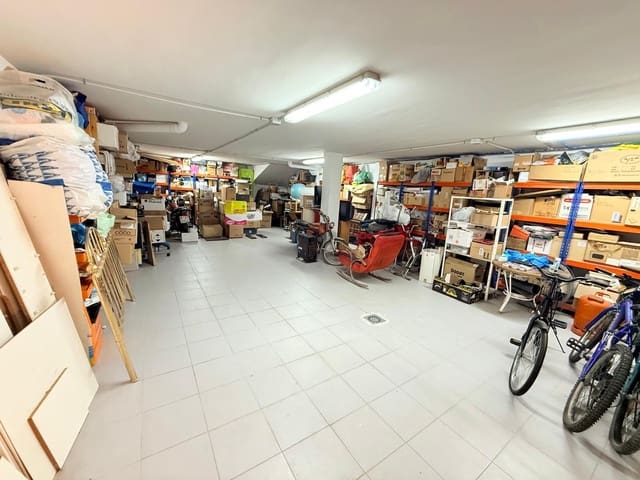 Adosado de 3 habitaciones en San Martín de Valdeiglesias en venta con garaje - 310.000 € (Ref: 9999429)