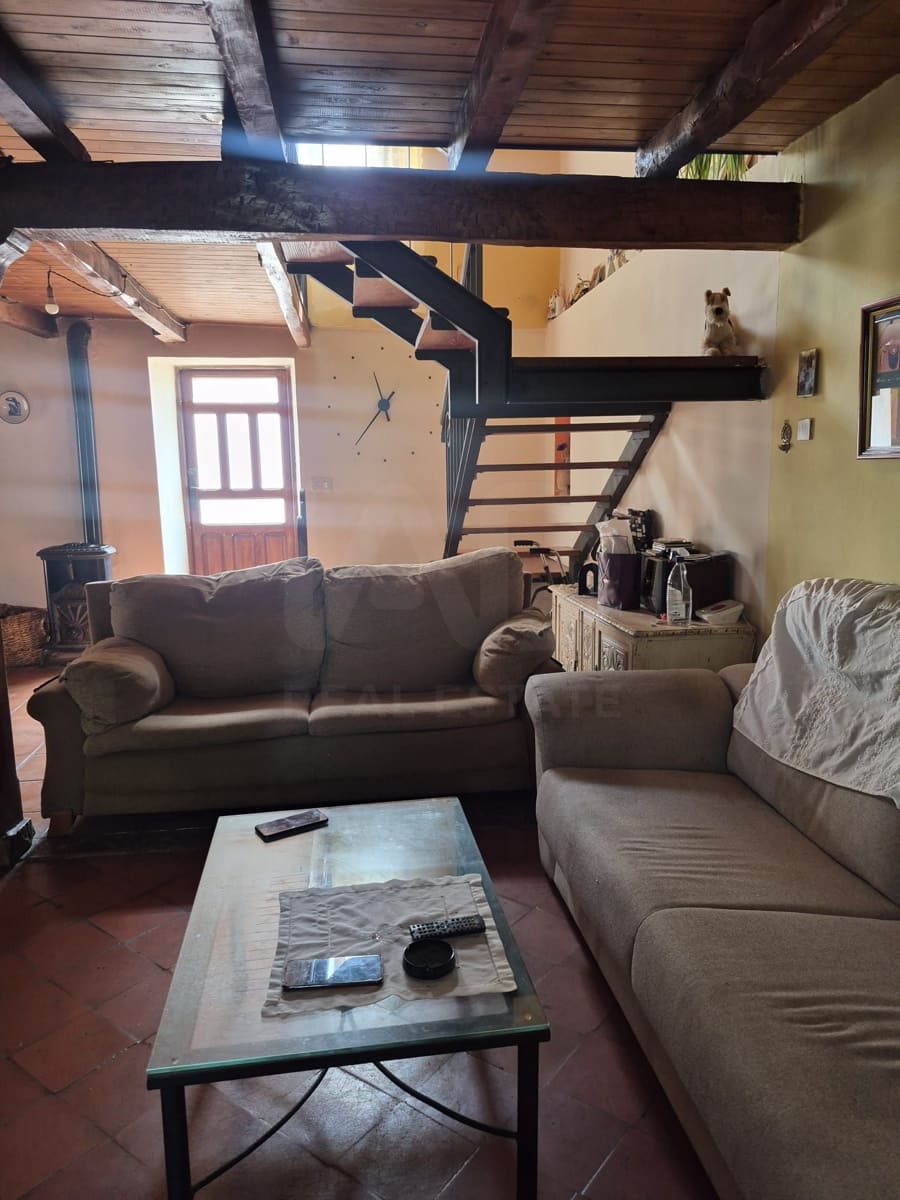 3 Zimmer Haus zu verkaufen in Cubillas de los Oteros mit Garage - 110.000 € (Ref: 9999430)