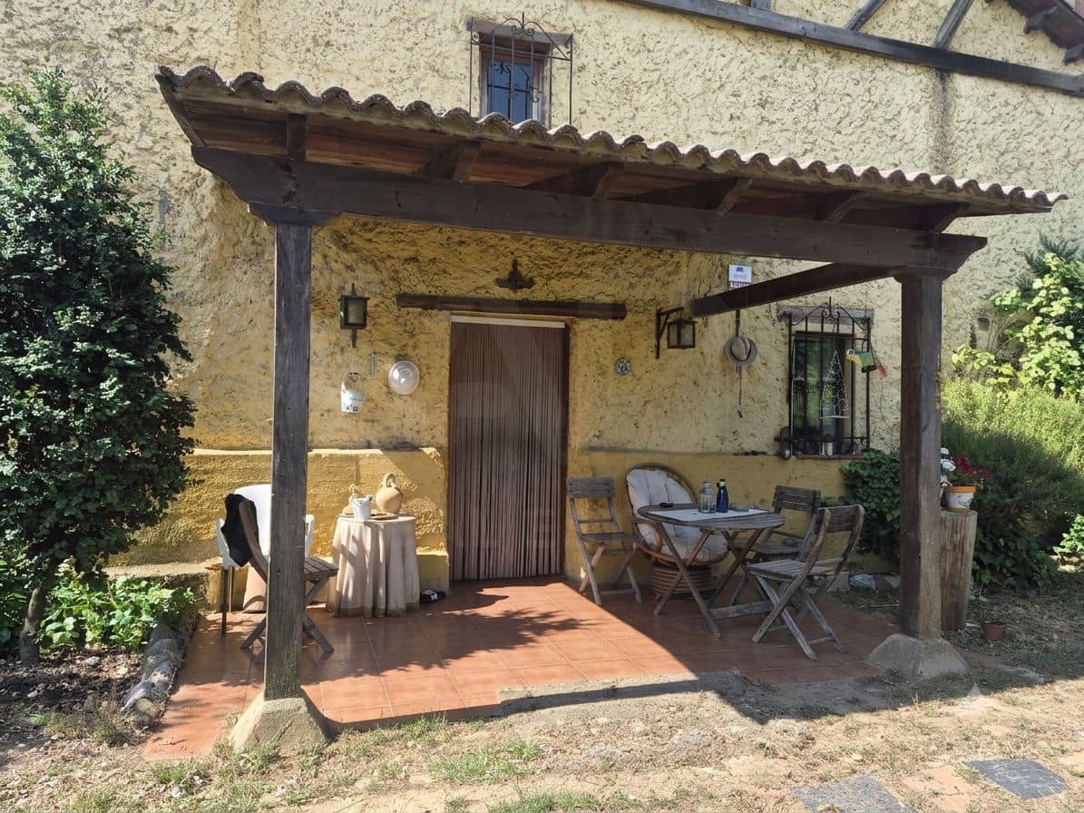 3 Zimmer Haus zu verkaufen in Cubillas de los Oteros mit Garage - 110.000 € (Ref: 9999430)