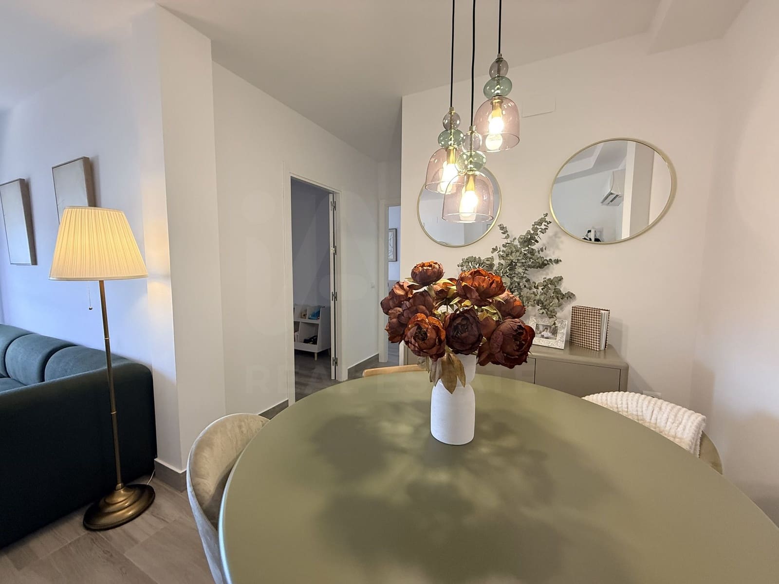2 soveværelse Lejlighed til salg i Lepe med garage - € 142.000 (Ref: 9999433)