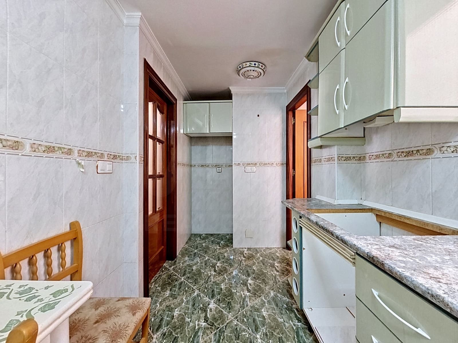 3 sovrum Lägenhet till salu i Granada stad - 245 000 € (Ref: 9999436)