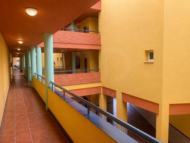 3 soveværelse Lejlighed til salg i Camas - € 210.000 (Ref: 9999437)