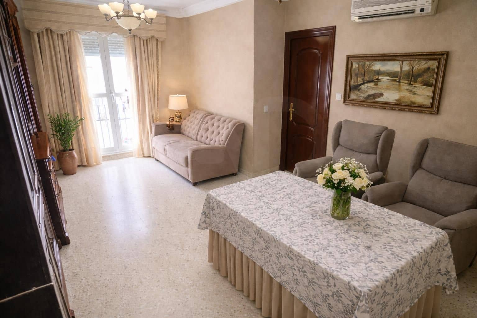 3 soveværelse Lejlighed til salg i Camas - € 210.000 (Ref: 9999437)