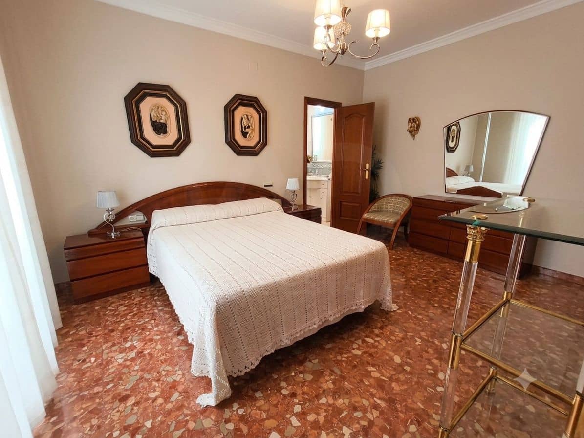 4 Zimmer Reihenhaus zu verkaufen in Lucena - 395.000 € (Ref: 9999438)