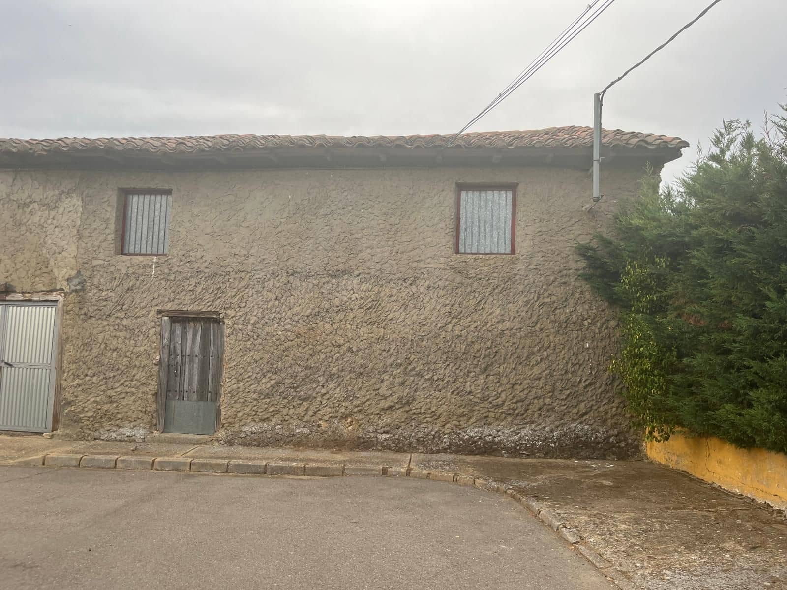 Haus zu verkaufen in Cubillas de los Oteros - 20.000 € (Ref: 9999439)
