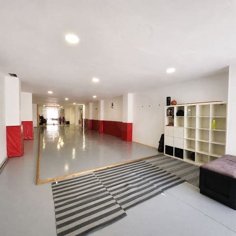 Local Commercial à vendre à Tarifa - 335 000 € (Ref: 9999441)