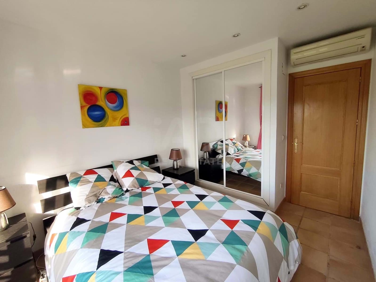 2 sypialnia Penthouse na sprzedaż w Sant Jordi z basenem - 132 500 € (Ref: 9999442)