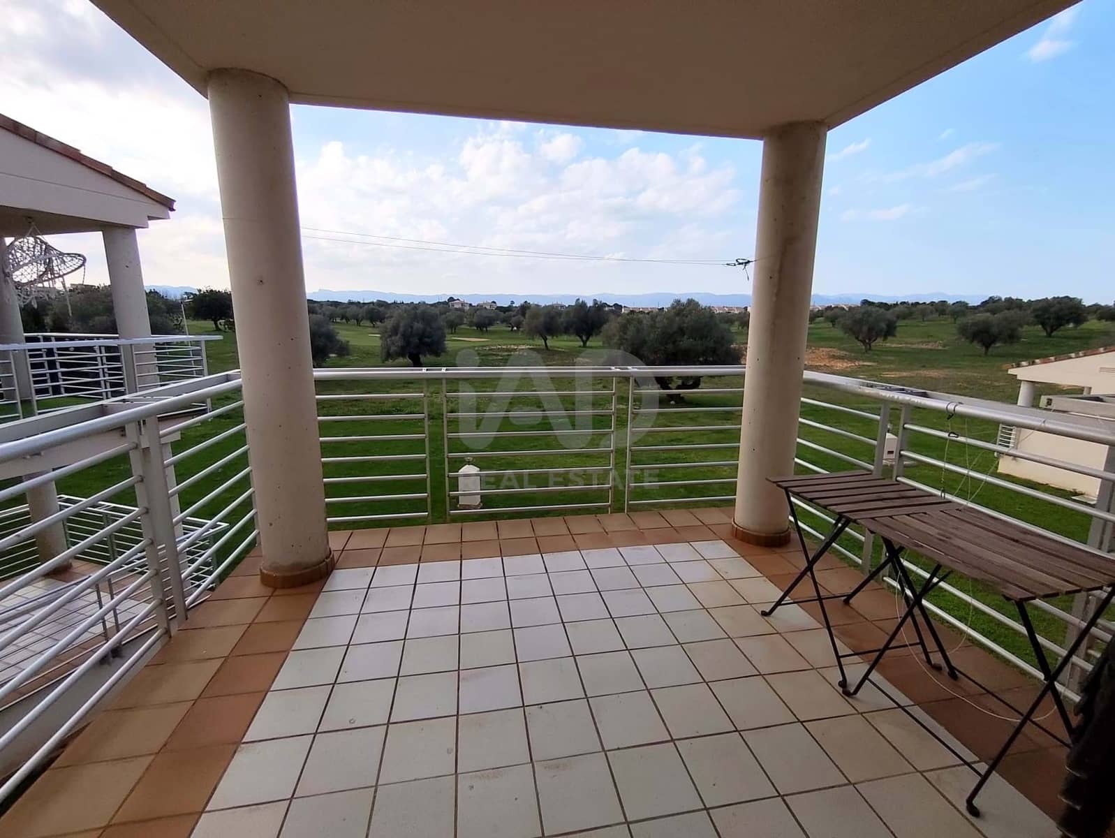 2 sypialnia Penthouse na sprzedaż w Sant Jordi z basenem - 132 500 € (Ref: 9999442)
