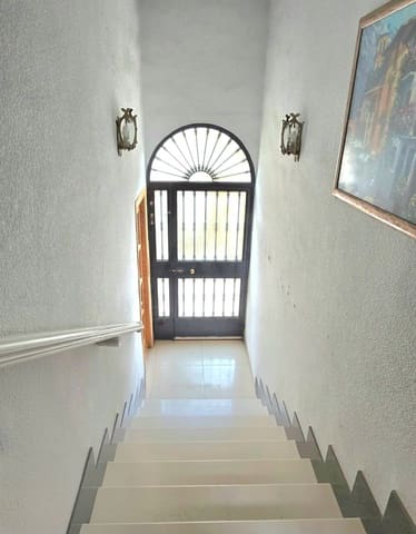 Huis te koop in Alhabia - € 80.000 (Ref: 9999841)