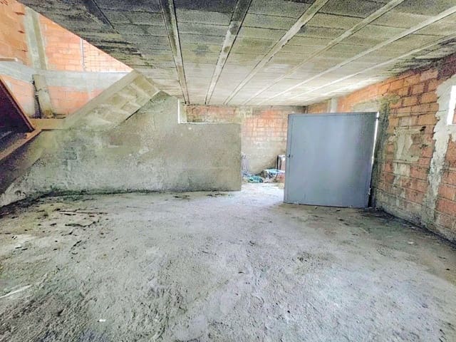 Huis te koop in Alhabia - € 80.000 (Ref: 9999841)