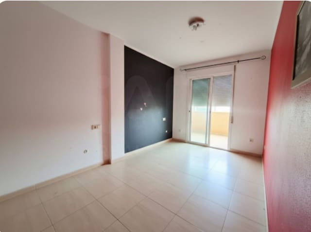 4 soveværelse Lejlighed til salg i Puerto Lumbreras - € 124.500 (Ref: 9999842)