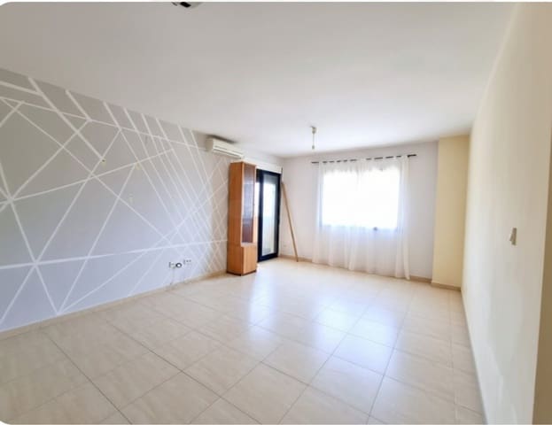 4 soveværelse Lejlighed til salg i Puerto Lumbreras - € 124.500 (Ref: 9999842)
