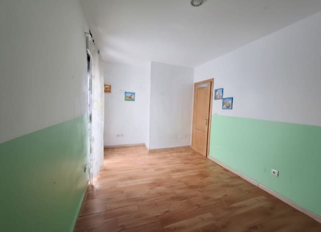 4 soveværelse Lejlighed til salg i Puerto Lumbreras - € 124.500 (Ref: 9999842)