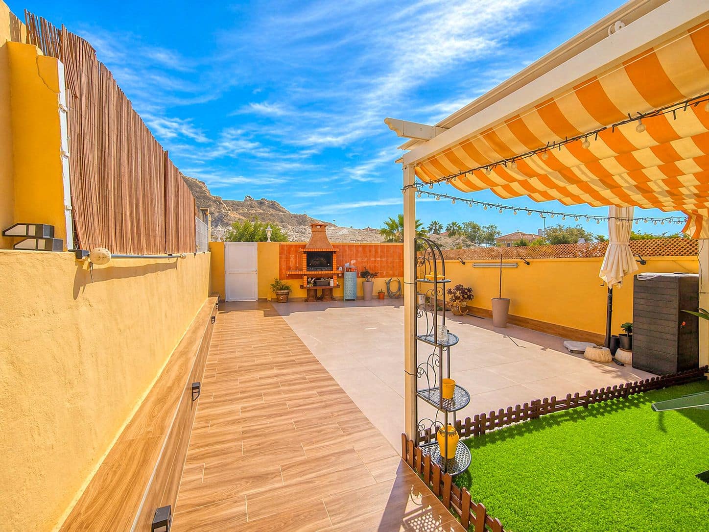 3 sovrum Radhus till salu i Muchamiel / Mutxamel med pool garage - 329 000 € (Ref: 9999845)