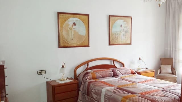 5 slaapkamer Huis te koop in Polinyà met garage - € 525.000 (Ref: 9999848)