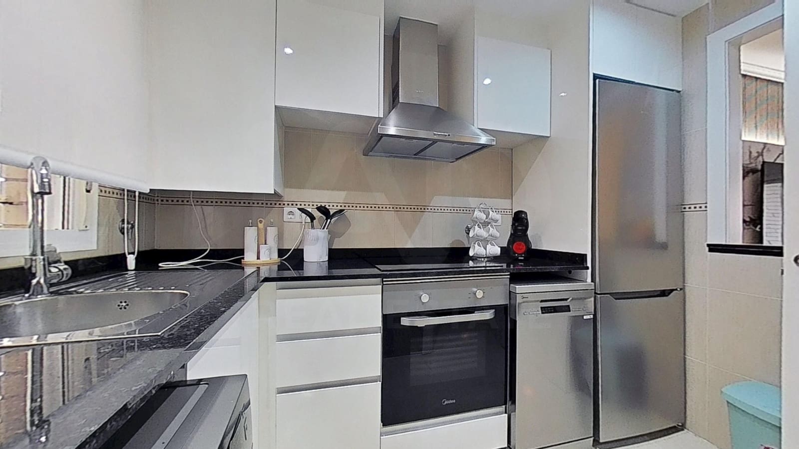 Apartamento de 2 habitaciones en Oropesa  en venta - 229.000 € (Ref: 9999849)