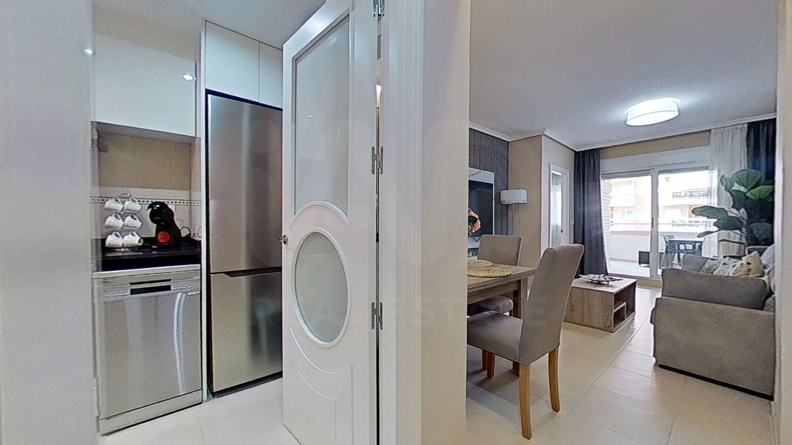 Apartamento de 2 habitaciones en Oropesa  en venta - 229.000 € (Ref: 9999849)