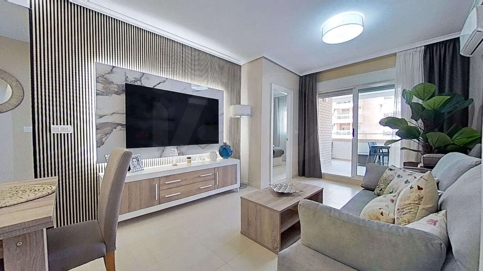 Apartamento de 2 habitaciones en Oropesa  en venta - 229.000 € (Ref: 9999849)