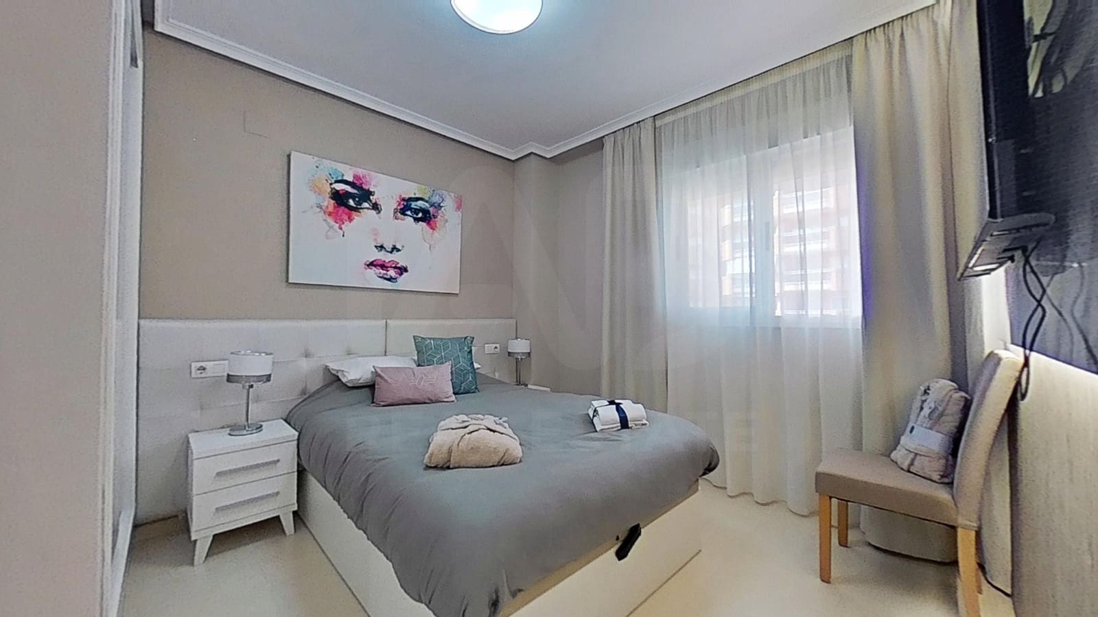 Apartamento de 2 habitaciones en Oropesa  en venta - 229.000 € (Ref: 9999849)