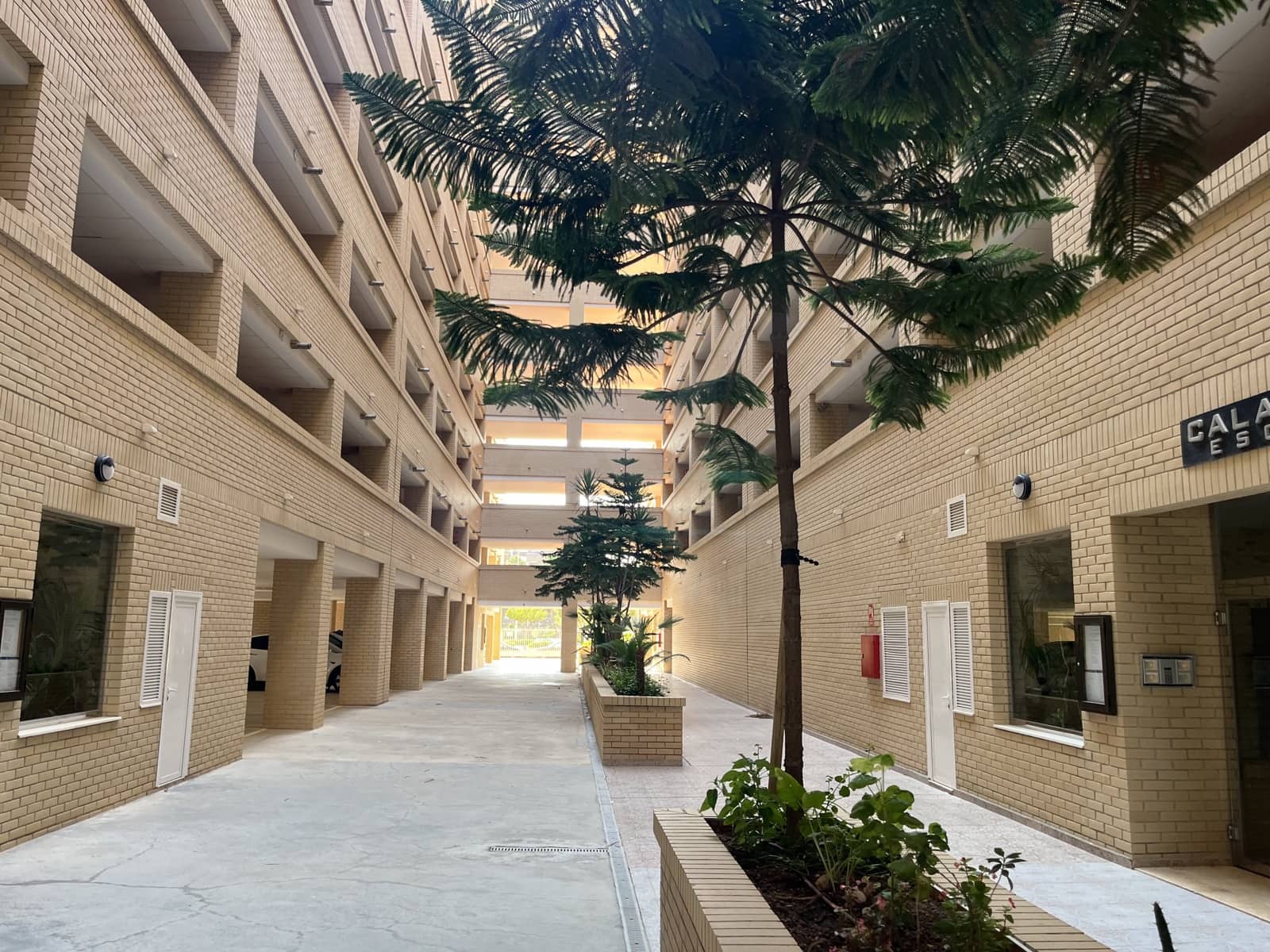 Apartamento de 2 habitaciones en Oropesa  en venta - 229.000 € (Ref: 9999849)