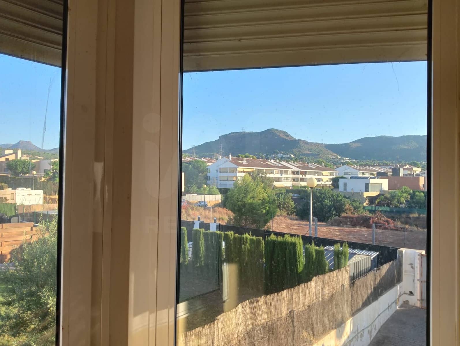 Haus zu verkaufen in Pucol - 1.300.000 € (Ref: 9999850)