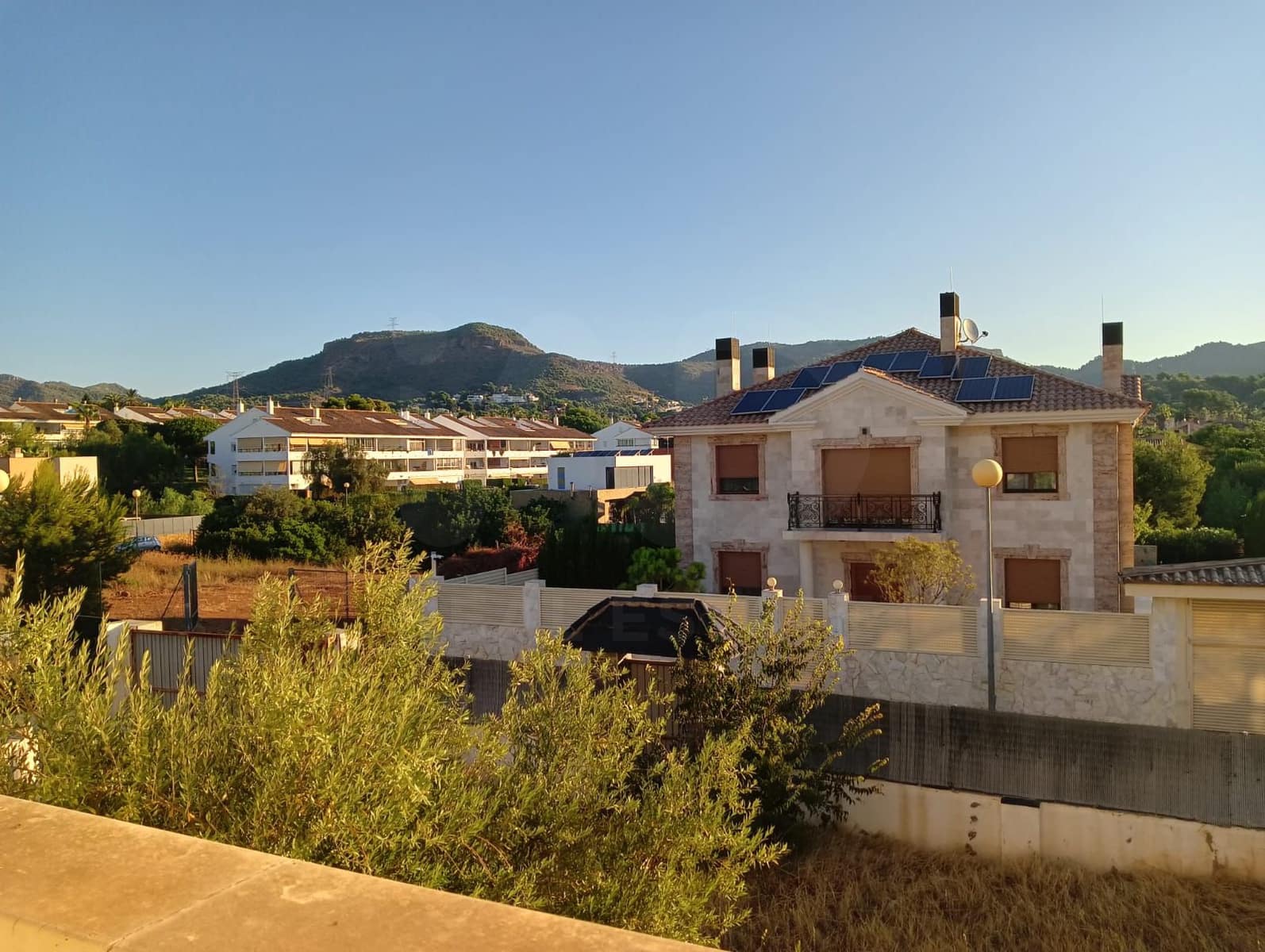 Haus zu verkaufen in Pucol - 1.300.000 € (Ref: 9999850)