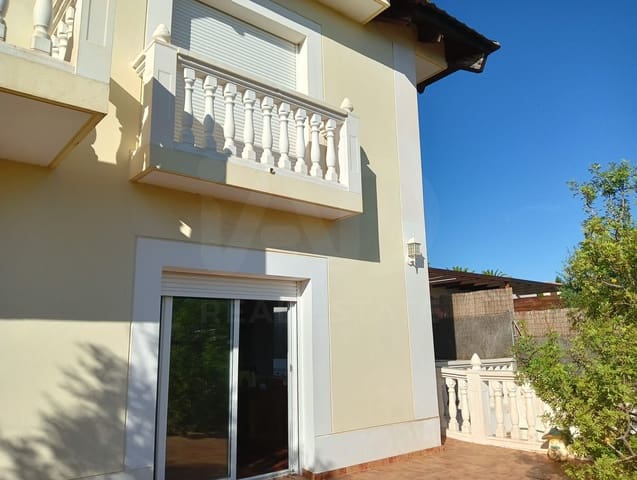 Townhouse for sale in Puçol - € 1,300,000 (Ref: 9999850)