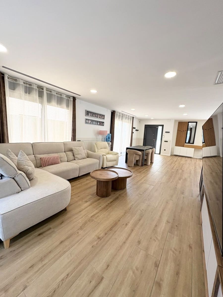4 sypialnia Dom na sprzedaż w Cambrils z basenem garażem - 850 000 € (Ref: 9999851)