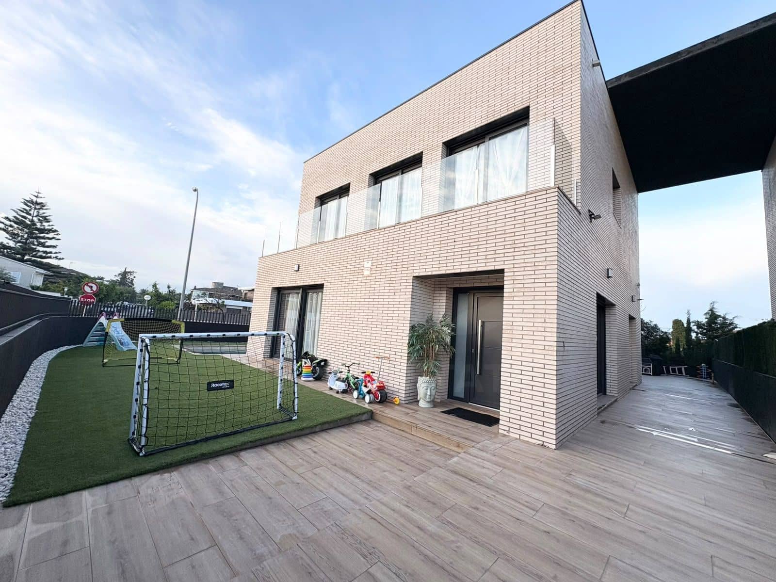 4 sypialnia Dom na sprzedaż w Cambrils z basenem garażem - 850 000 € (Ref: 9999851)