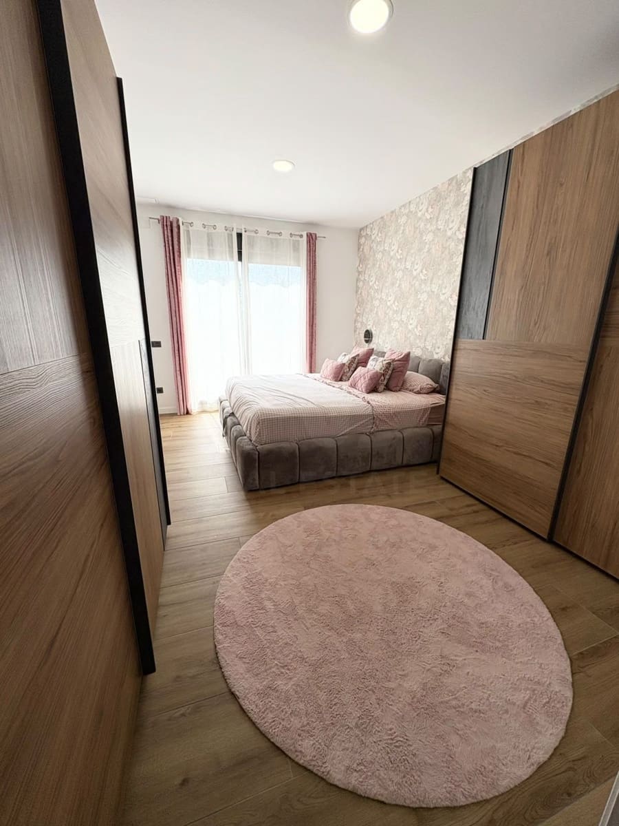 4 sypialnia Dom na sprzedaż w Cambrils z basenem garażem - 850 000 € (Ref: 9999851)