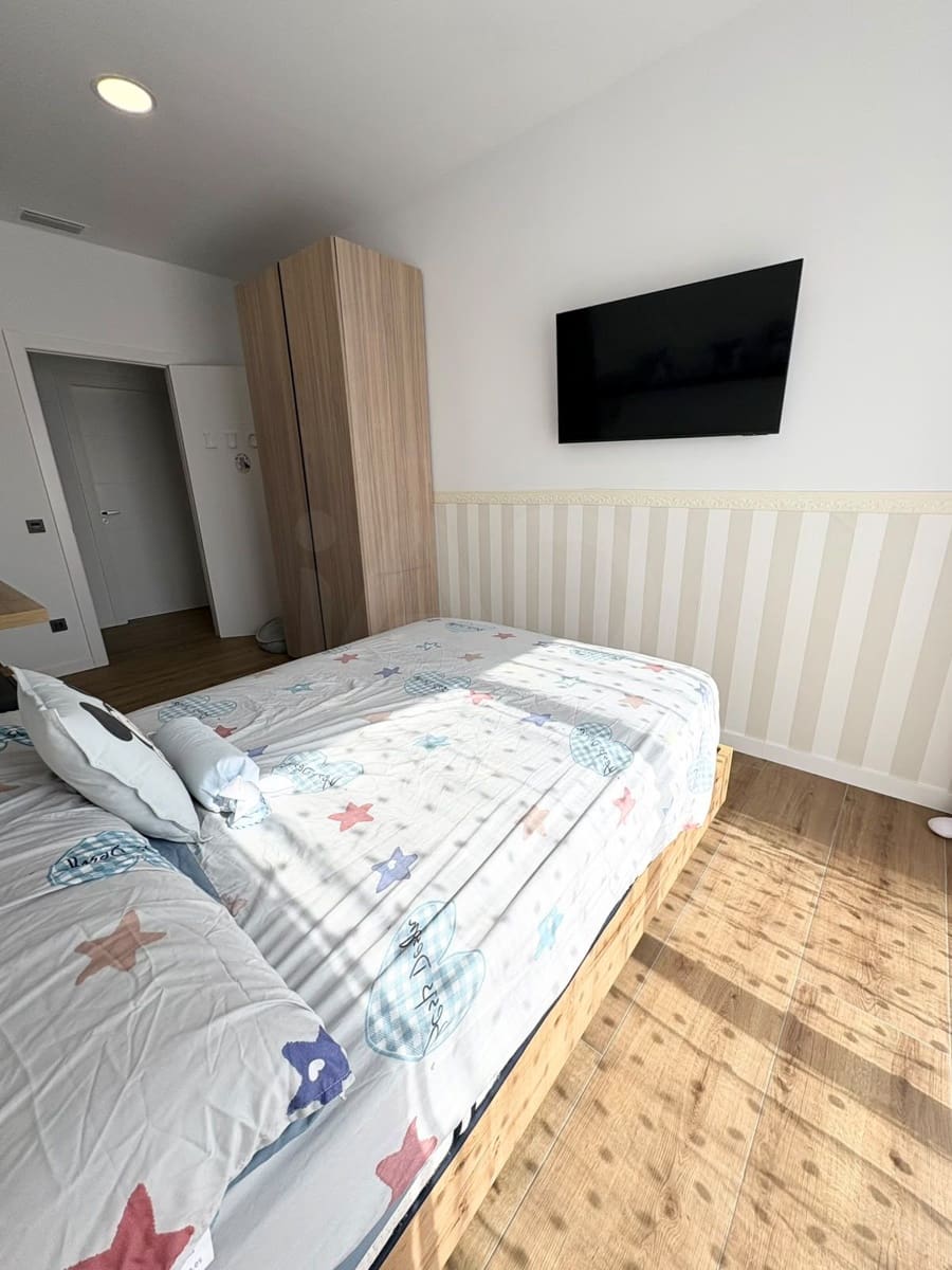4 sypialnia Dom na sprzedaż w Cambrils z basenem garażem - 850 000 € (Ref: 9999851)