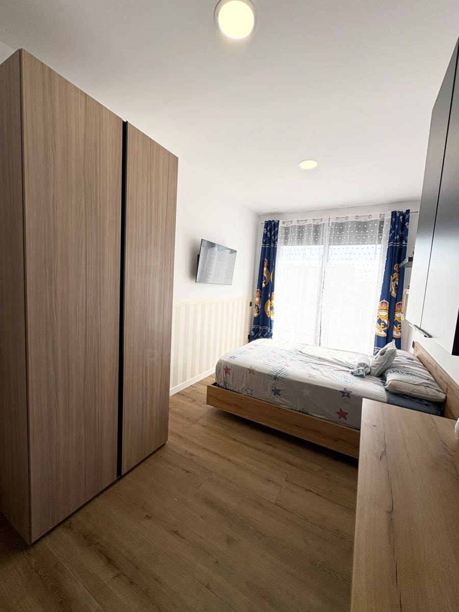4 sypialnia Dom na sprzedaż w Cambrils z basenem garażem - 850 000 € (Ref: 9999851)
