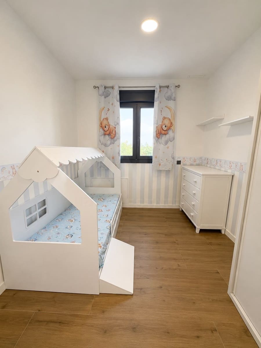 4 sypialnia Dom na sprzedaż w Cambrils z basenem garażem - 850 000 € (Ref: 9999851)